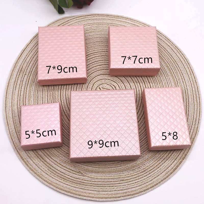 Diamond-patterned Jewelry Packaging Box - Image 2